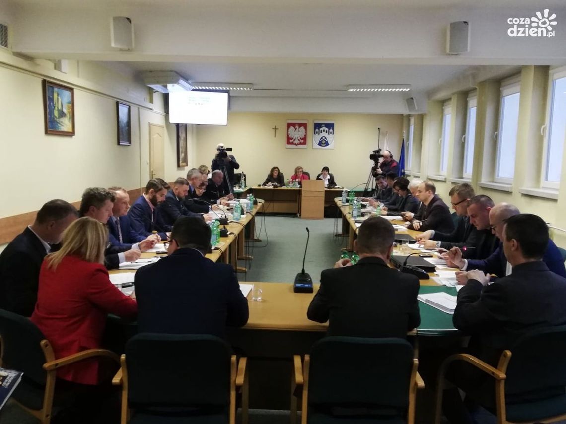 Wątpliwości ostrowieckich radnych Wątpliwości ostrowieckich radnych