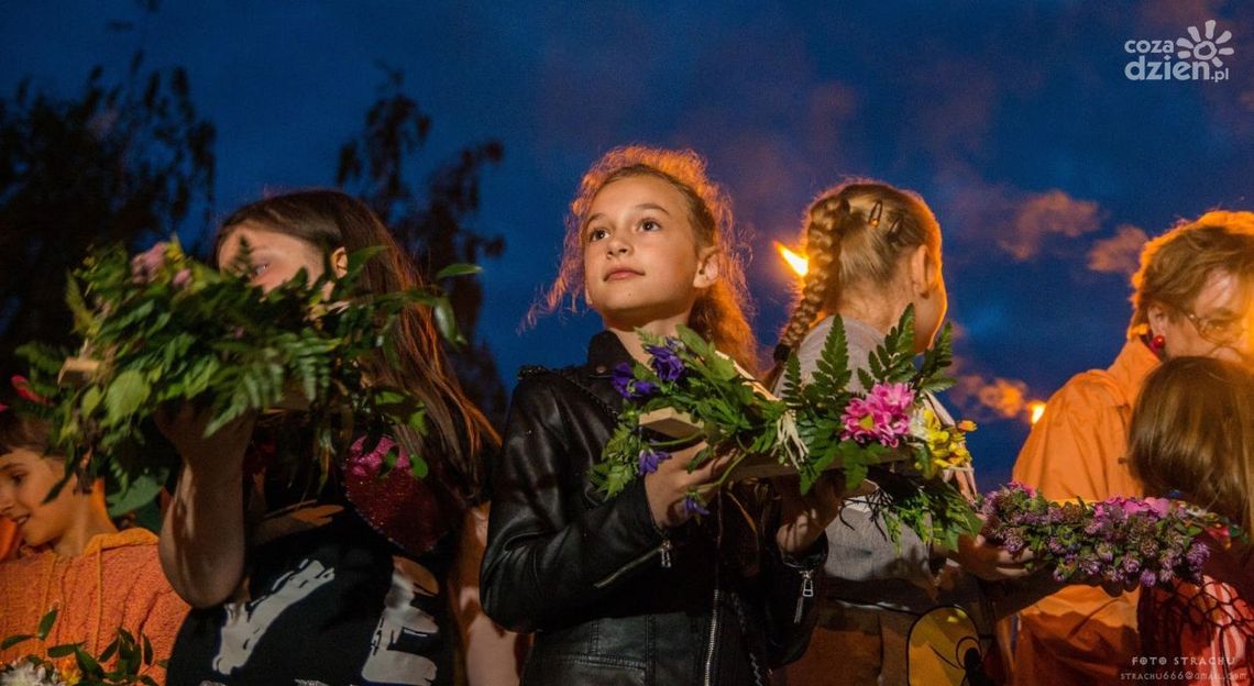 Wianki, warsztaty zielarskie i wielka zabawa w czasie nocy świętojańskiej Wianki, warsztaty zielarskie i wielka zabawa w czasie nocy świętojańskiej