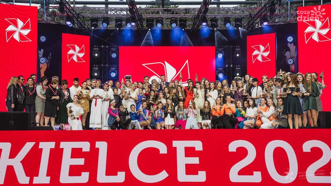 Wiatraczek zakręcił się po raz 49 w Kielcach. Wrażeń nie brakowało! Wiatraczek zakręcił się po raz 49 w Kielcach. Wrażeń nie brakowało!