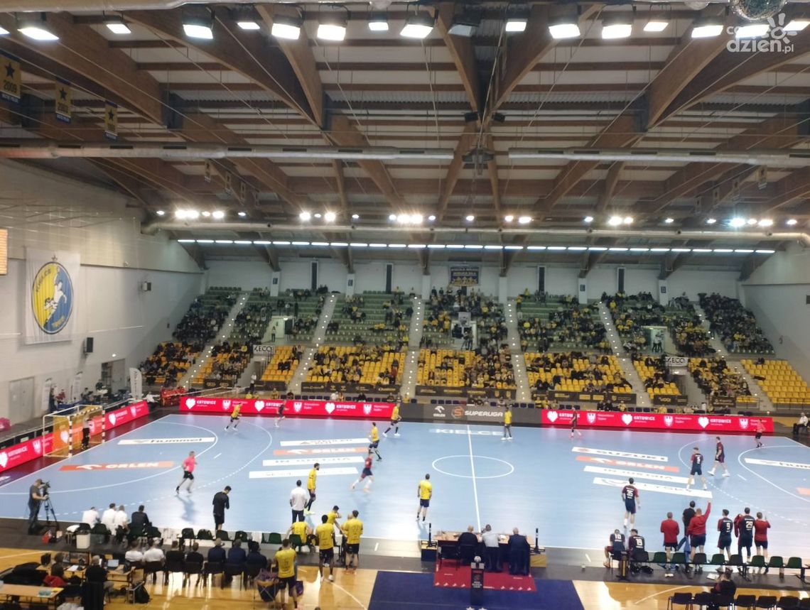 Wicemistrzowie Polski pokonali brązowego medalistę poprzedniego sezonu Wicemistrzowie Polski pokonali brązowego medalistę poprzedniego sezonu