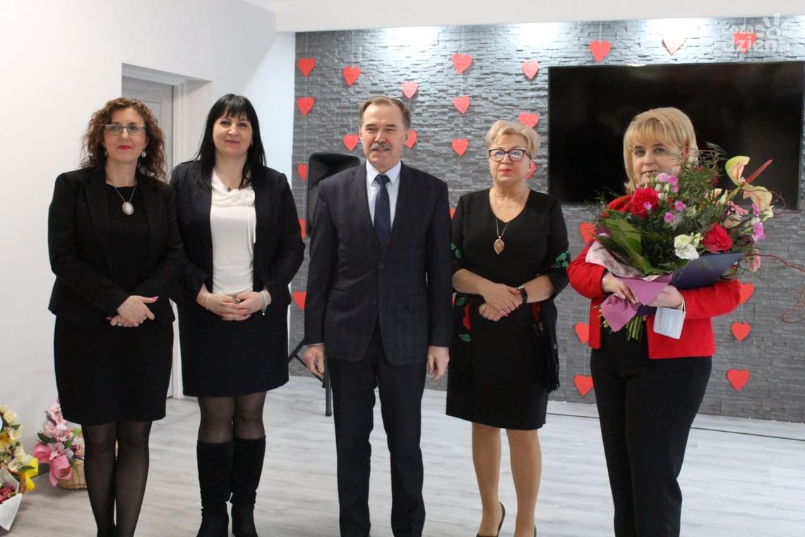 Wicestarosta ostrowiecki wychodzi z klubu prezydenckiego Wicestarosta ostrowiecki wychodzi z klubu prezydenckiego