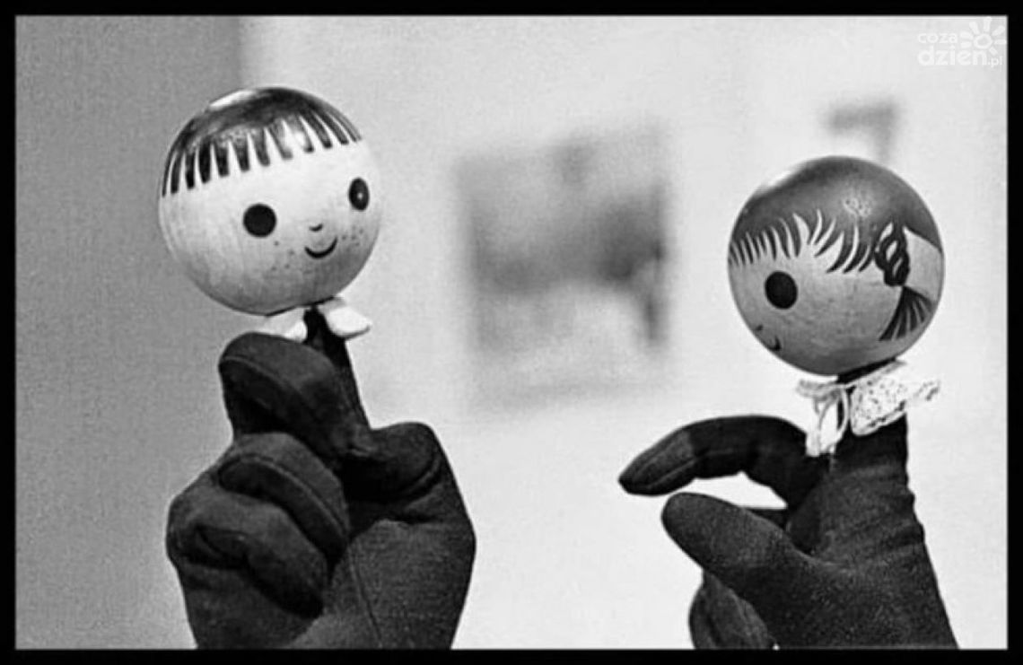 "Widzialna ręka" niesie skuteczną pomoc "Widzialna ręka" niesie skuteczną pomoc