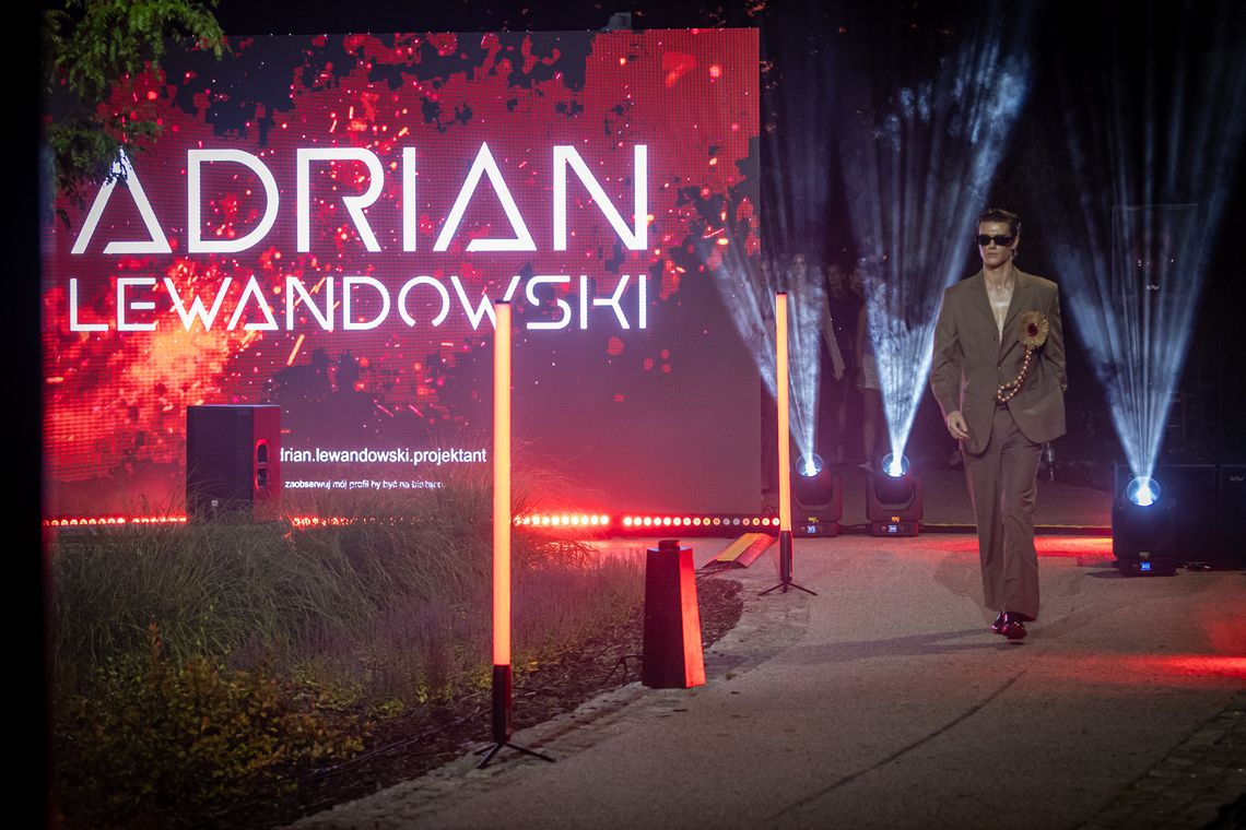 Wieczorny pokaz Adriana Lewandowskiego otworzył OFF Fashion FIRE