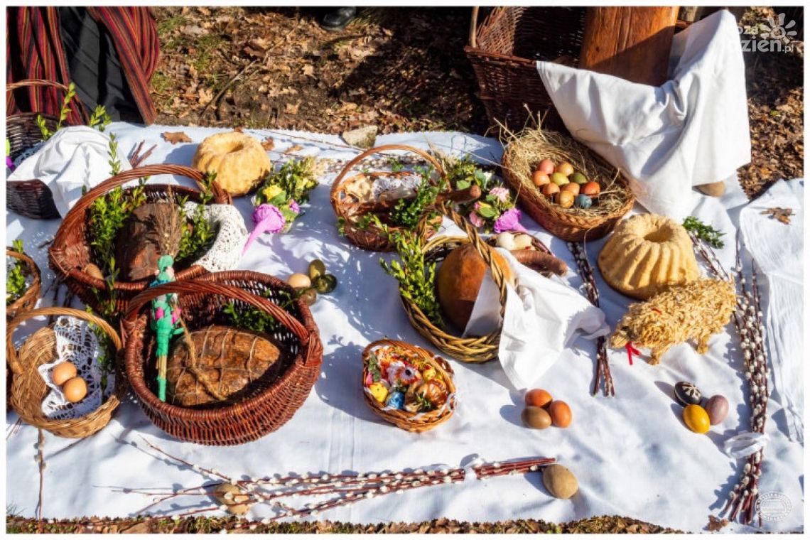Wielka Sobota w skansenie w Tokarni