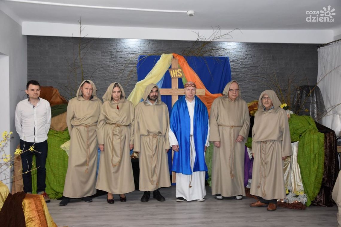 Wielkanocne Misterium w ostrowieckim Domu Pomocy Społecznej Wielkanocne Misterium w ostrowieckim Domu Pomocy Społecznej