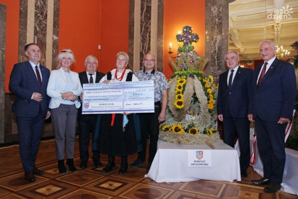 Wieniec z Ożarowa jednym z najpiękniejszych w województwie