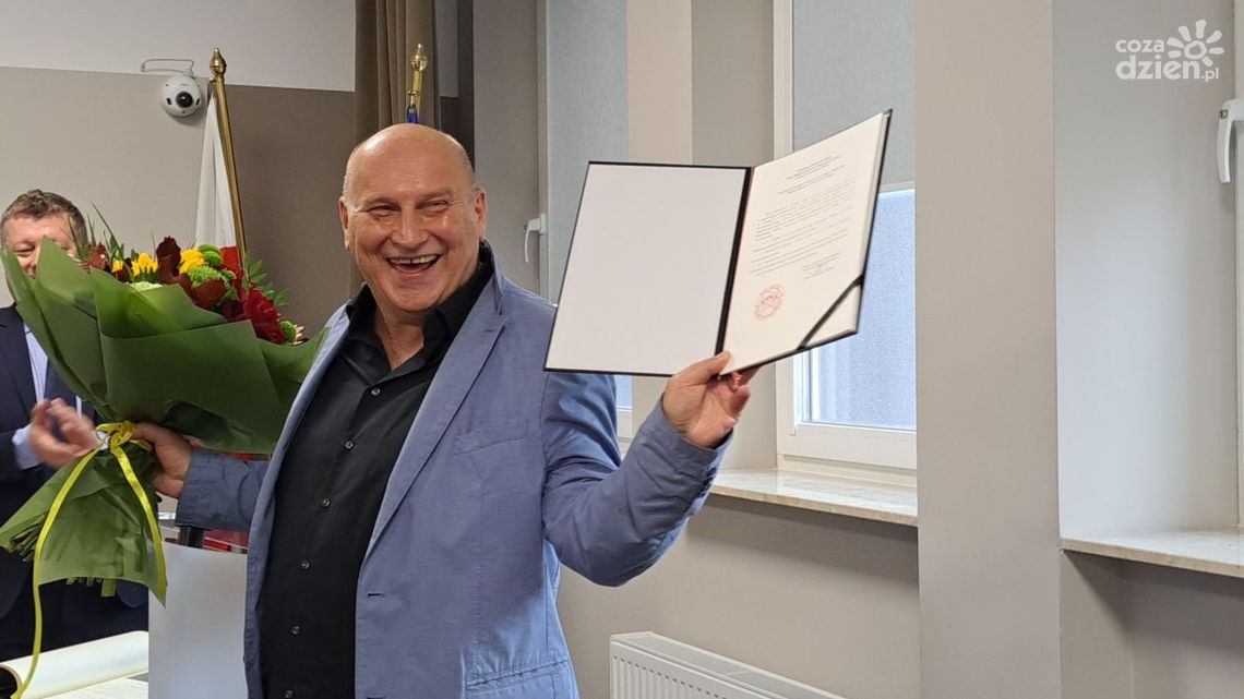 Włodek Pawlik z tytułem Honorowego Obywatela Ostrowca Włodek Pawlik z tytułem Honorowego Obywatela Ostrowca