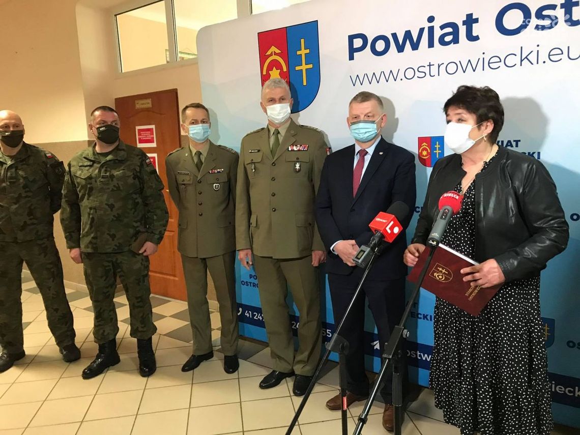 Wojewódzka kwalifikacja wojskowa zainaugurowana w Ostrowcu Świętokrzyskim
Wojewódzka kwalifikacja wojskowa zainaugurowana w Ostrowcu Świętokrzyskim