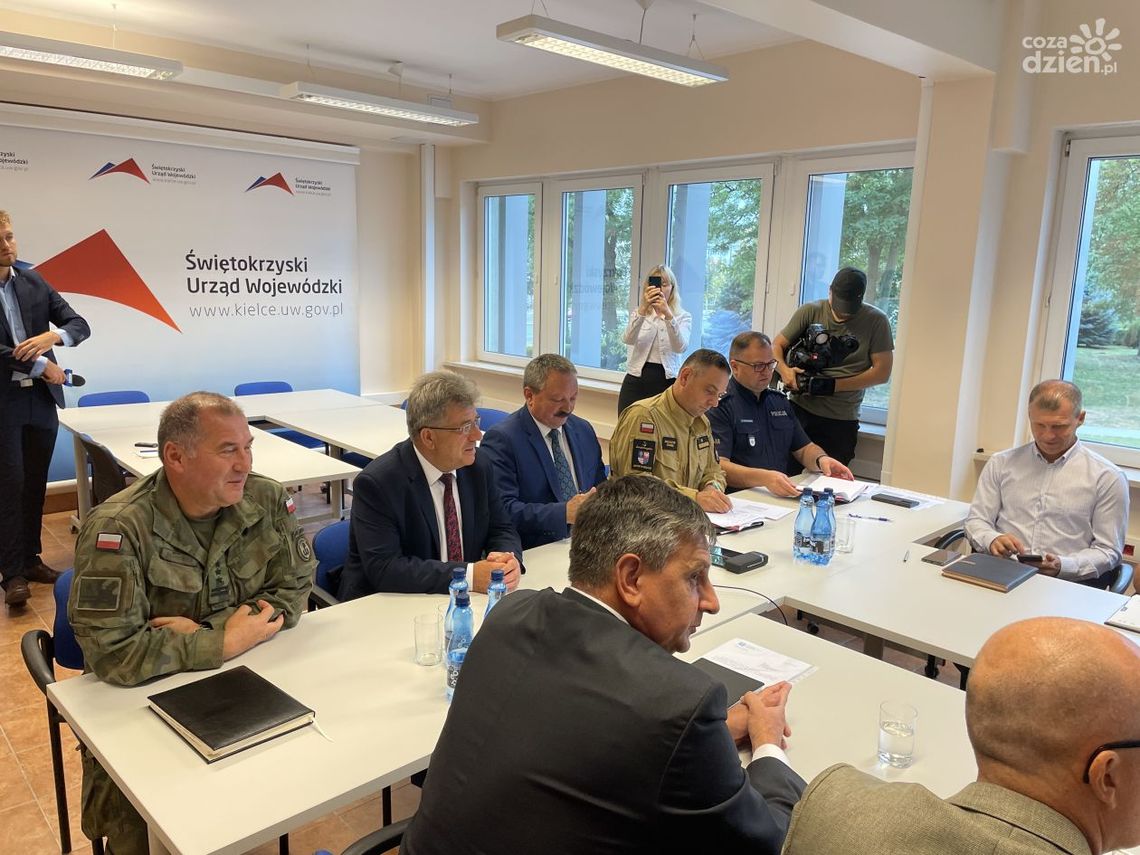 Województwo świętokrzyskie przygotowane na nadciągające nawałnice Województwo świętokrzyskie przygotowane na nadciągające nawałnice