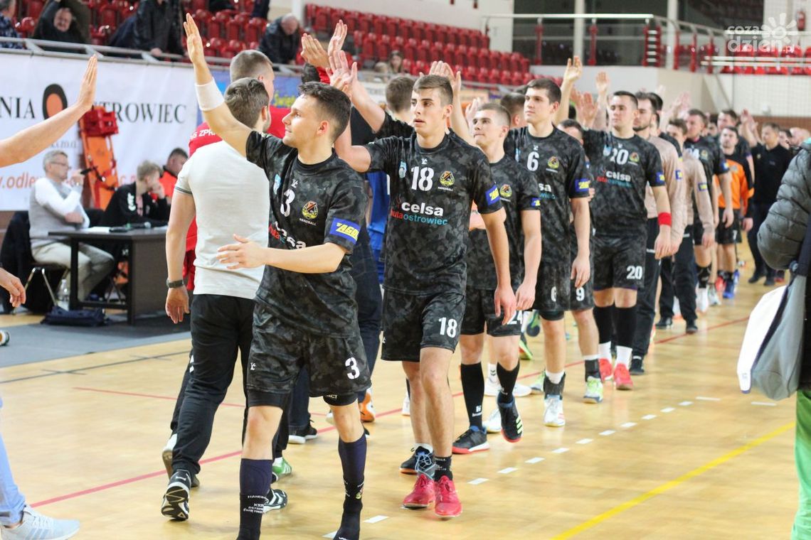 Wojownicy kontra Tytani 