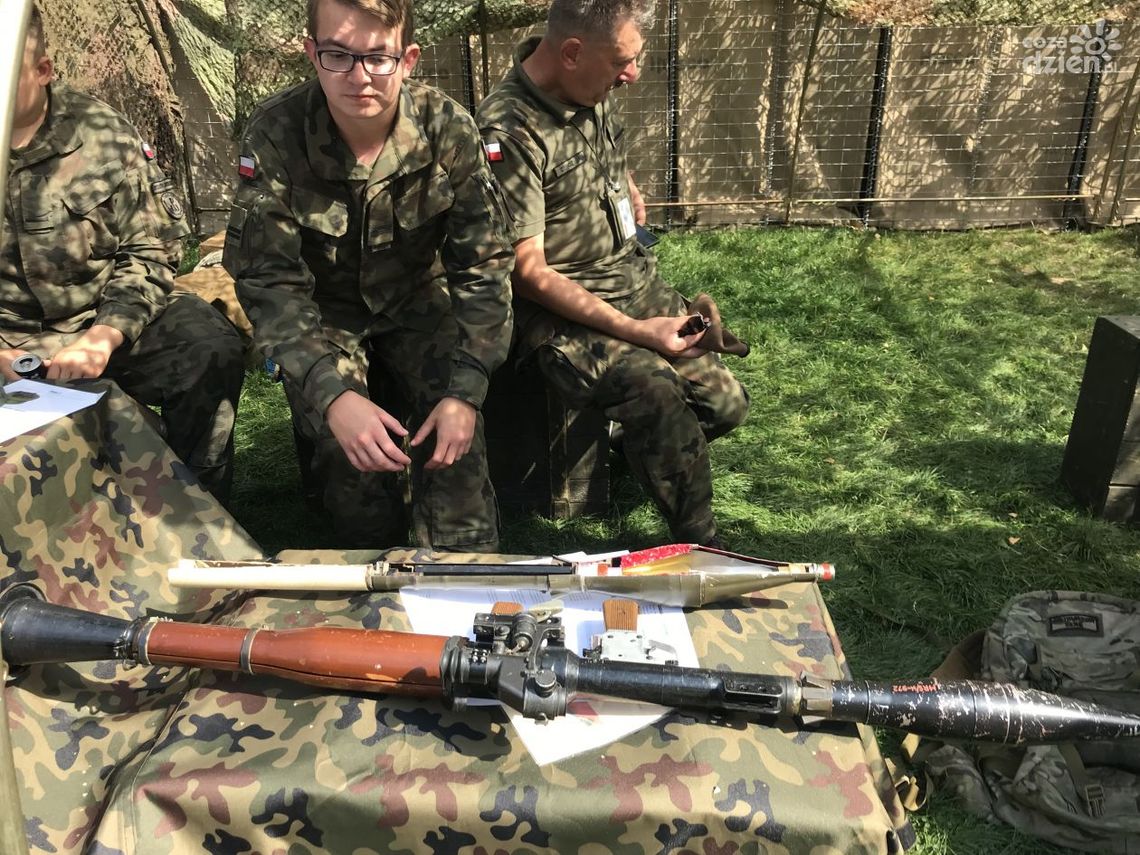 Wojskowi świętują z ostrowczanami na Pikniku Patriotycznym Wojskowi świętują z ostrowczanami na Pikniku Patriotycznym