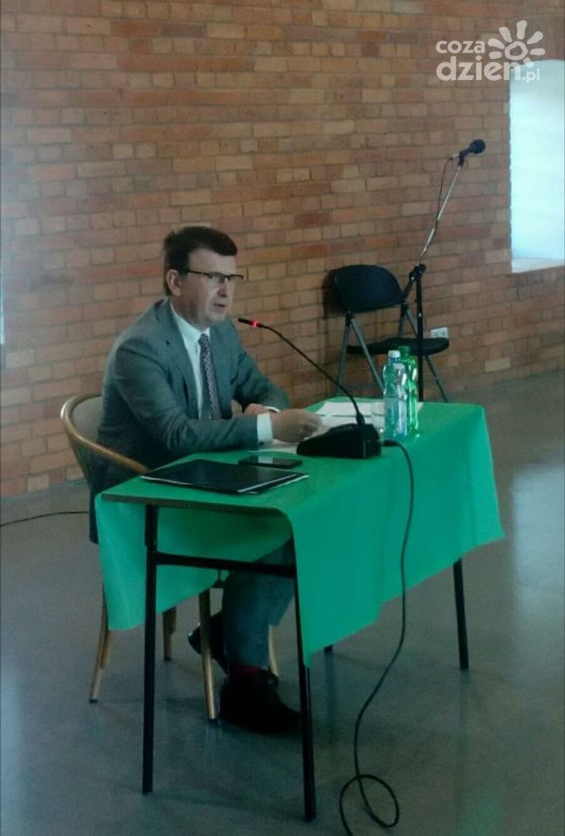 Wotum zaufania i absolutorium dla prezydenta Ostrowca 