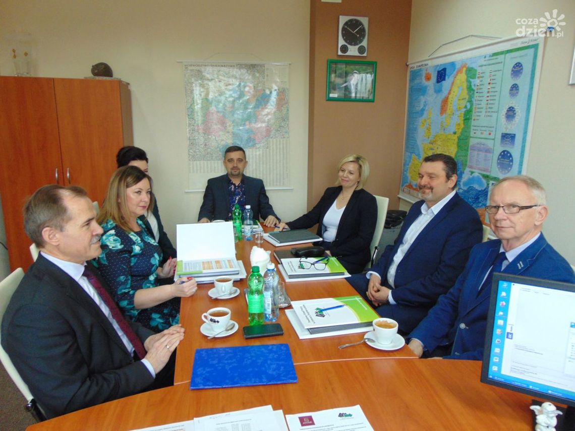 Wspólne rozmowy o rynku pracy Wspólne rozmowy o rynku pracy