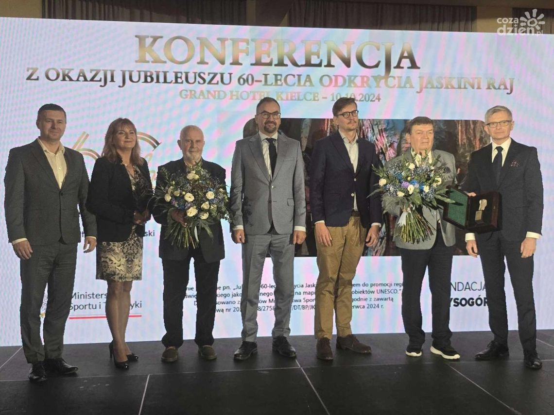 Wspomnienia i najnowsze odkrycia z Jaskini Raj podczas konferencji w Grand Hotel