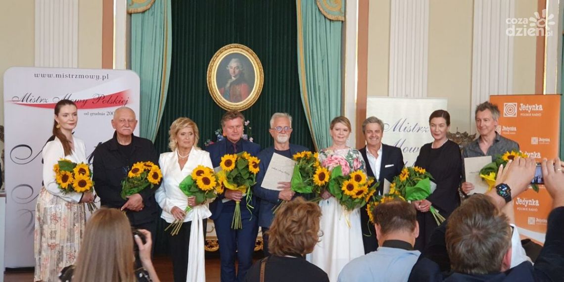 Wybieramy Mistrza Mowy Polskiej 2024 Wybieramy Mistrza Mowy Polskiej 2024