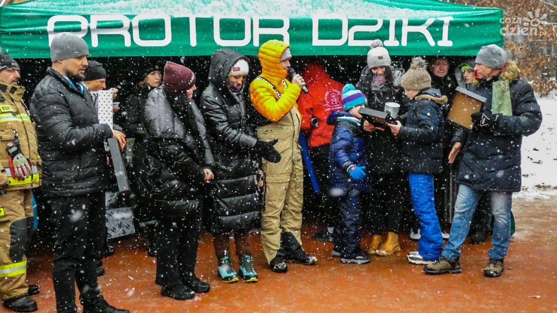 Wyjątkowa impreza charytatywna nad Rejowskim Zalewem w Skarżysku. [ZDJĘCIA]