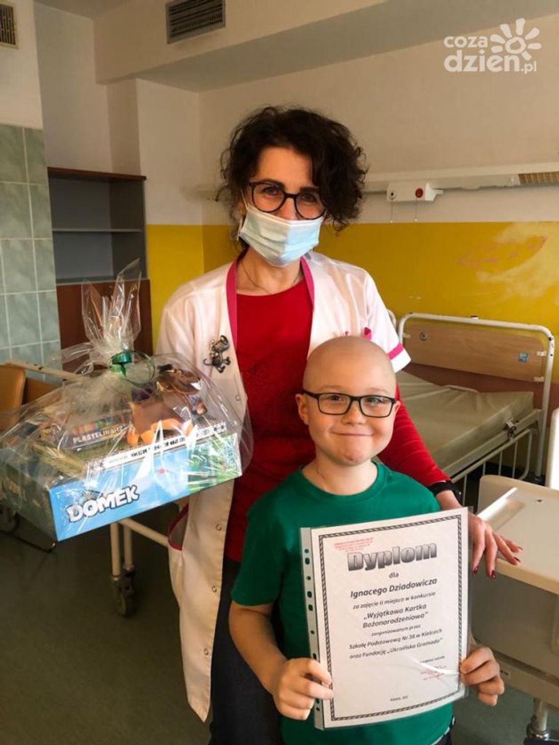 WYJĄTKOWA KARTKA ŚWIĄTECZNA