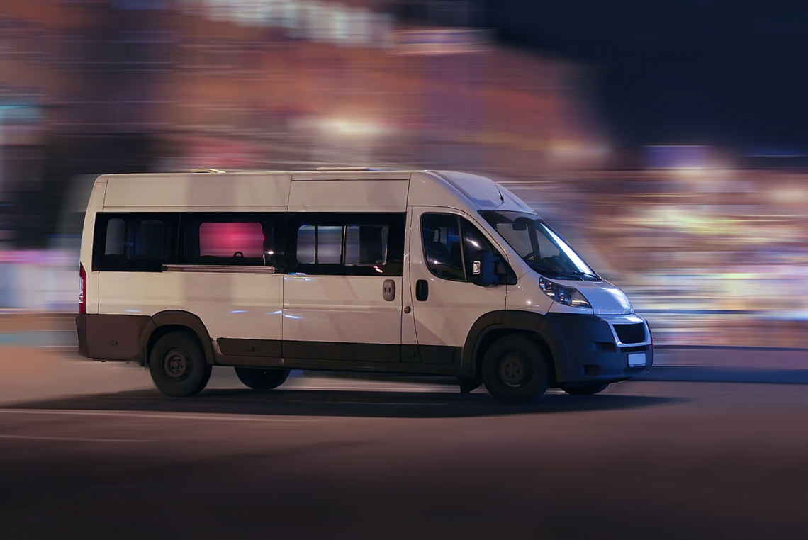 Wyjeżdżasz do pracy za granicę? Wybierz transport busem!