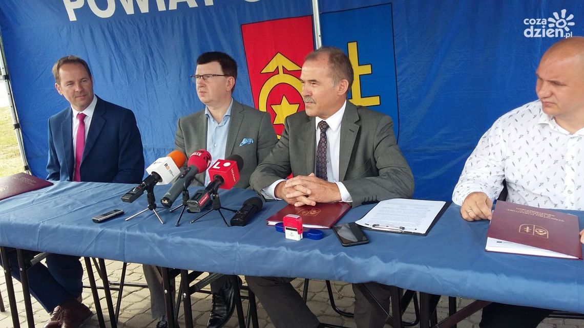 Wyjście z klubu prezydenckiego wyrazem sprzeciwu 