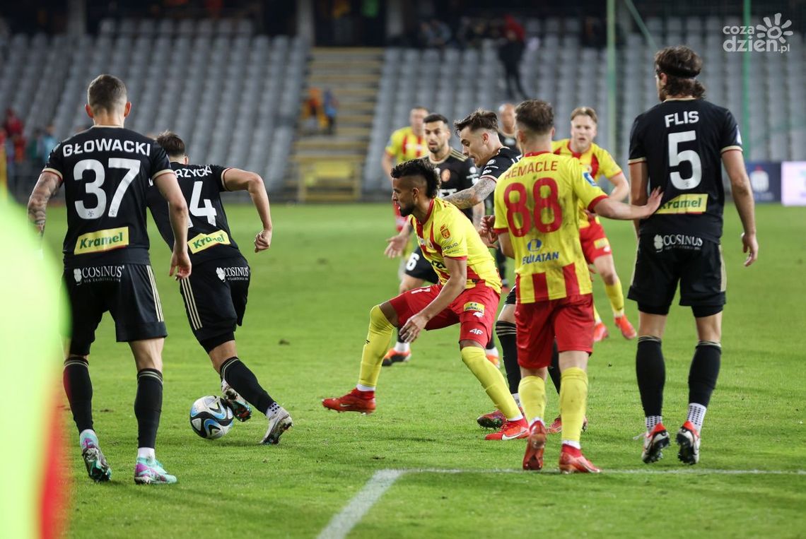 Wymęczone zwycięstwo Korony 