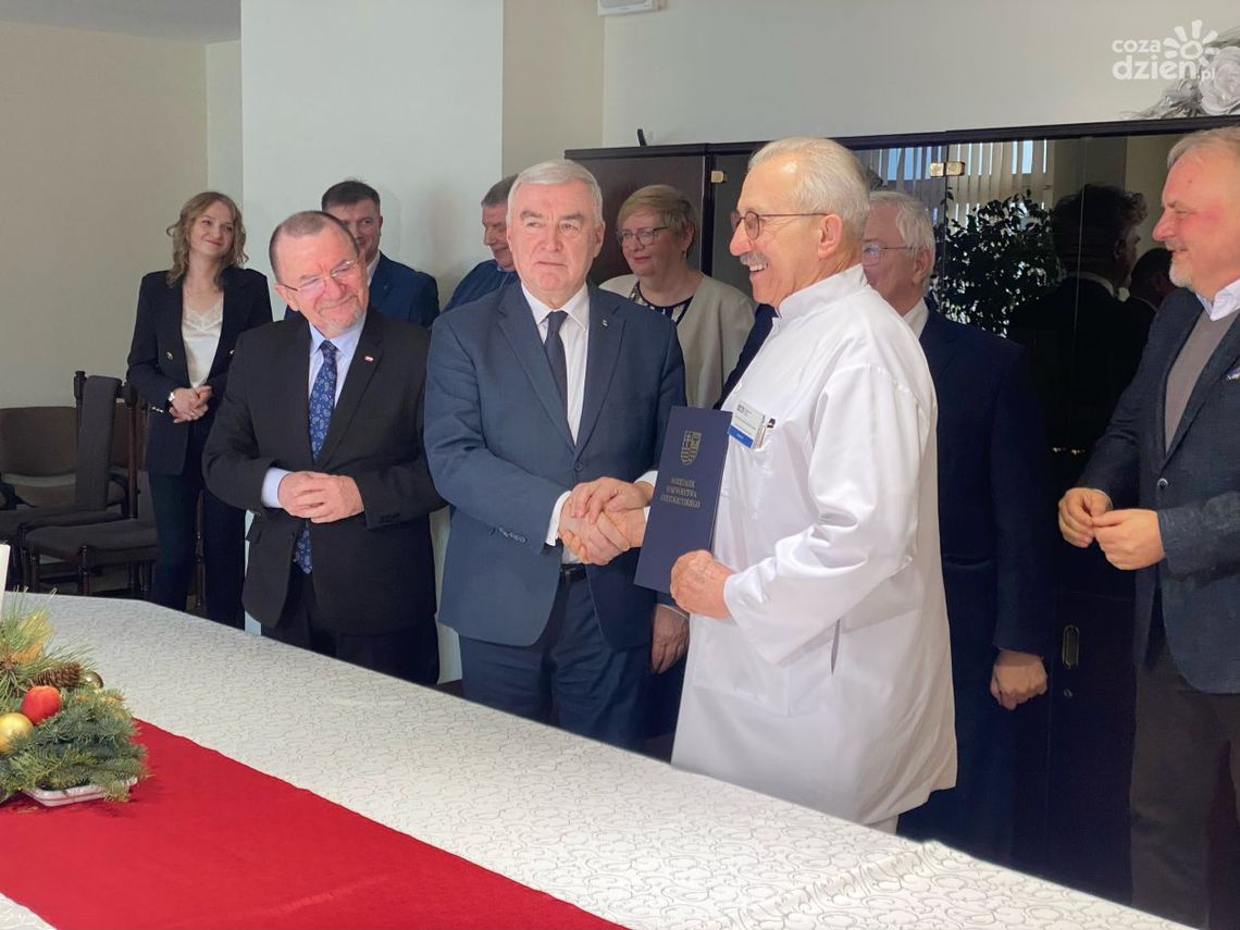 Wymiana źródła ciepła dla Świętokrzyskiego Centrum Onkologii w Kielcach Wymiana źródła ciepła dla Świętokrzyskiego Centrum Onkologii w Kielcach