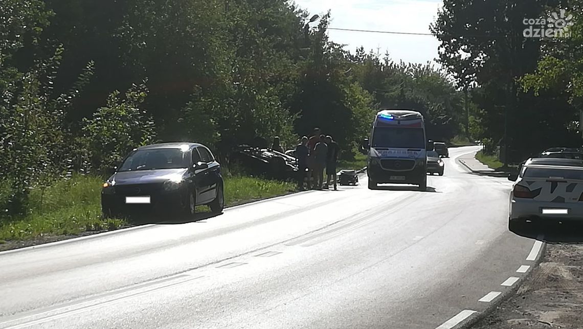 Wymuszenie i groźne dachowanie 