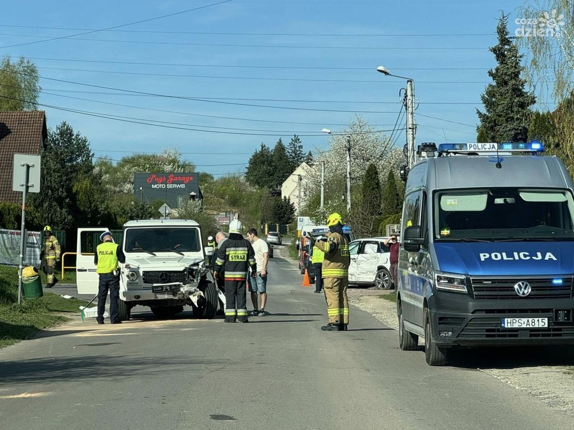 Wypadek w Mójczy. Są utrudnienia! Wypadek w Mójczy. Są utrudnienia!
