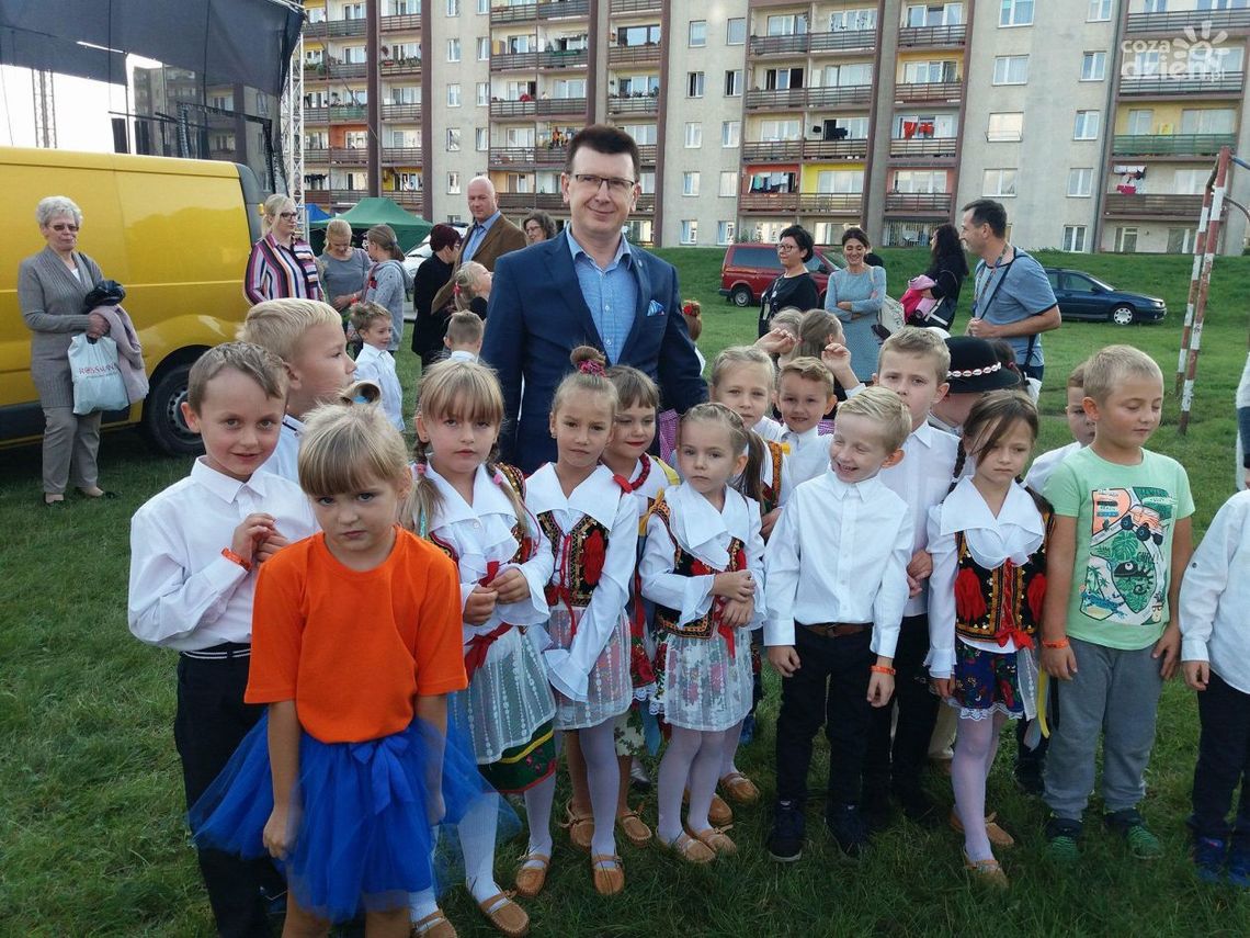 "Wysyp" pikników i festynów w Ostrowcu "Wysyp" pikników i festynów w Ostrowcu