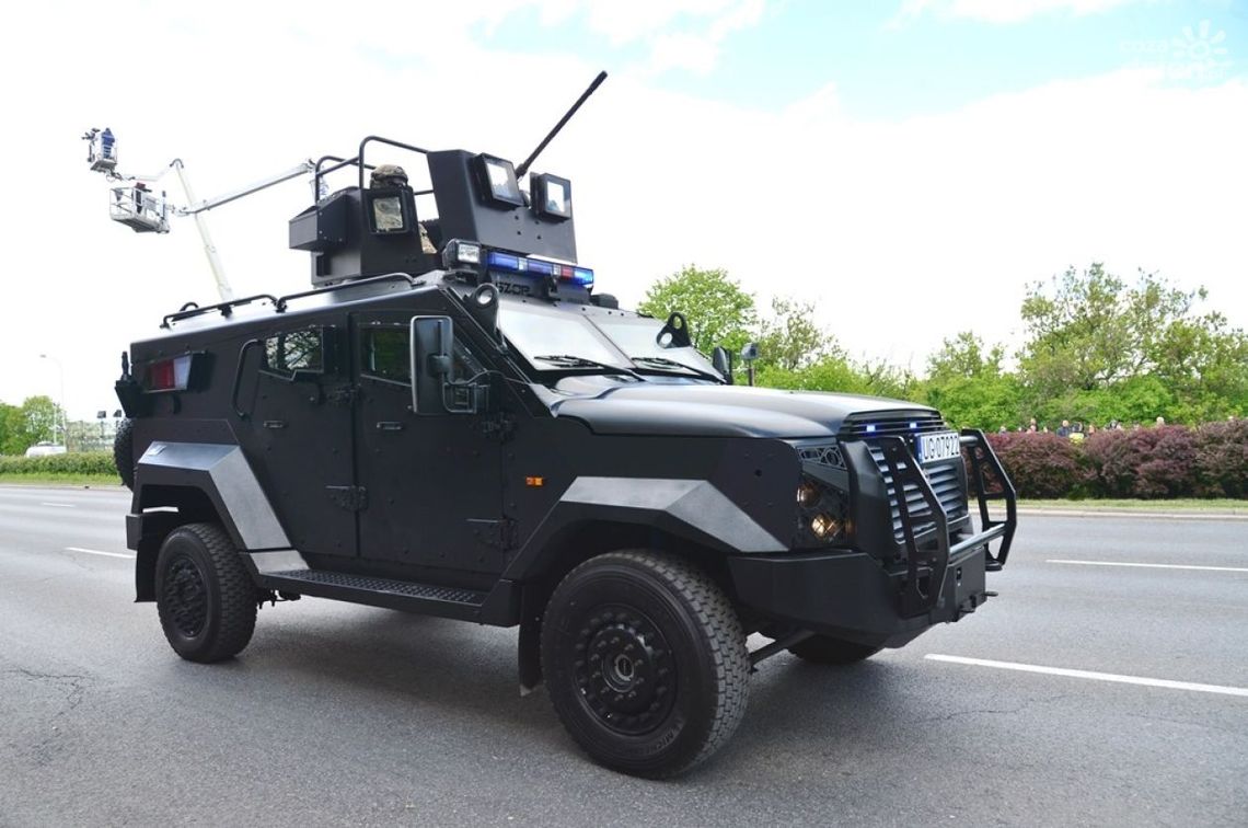 Wzmożony ruch wojsk na drogach do końca września