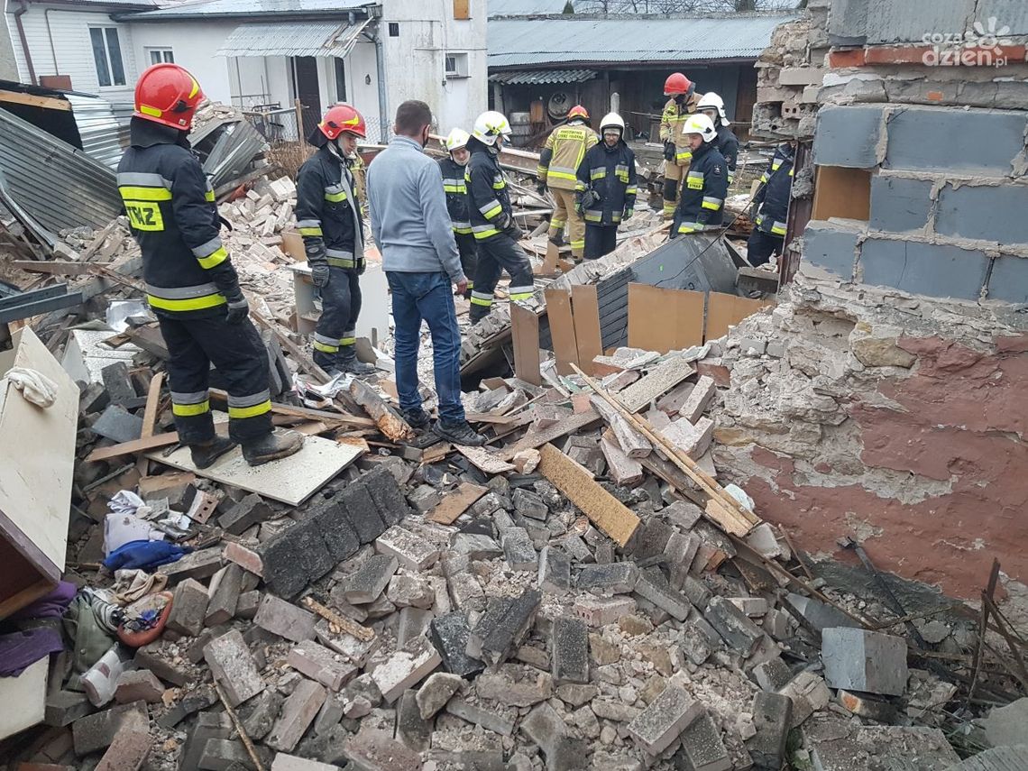 Z domu został tylko gruz. Potężny wybuch gazu w Ćmielowie Z domu został tylko gruz. Potężny wybuch gazu w Ćmielowie
