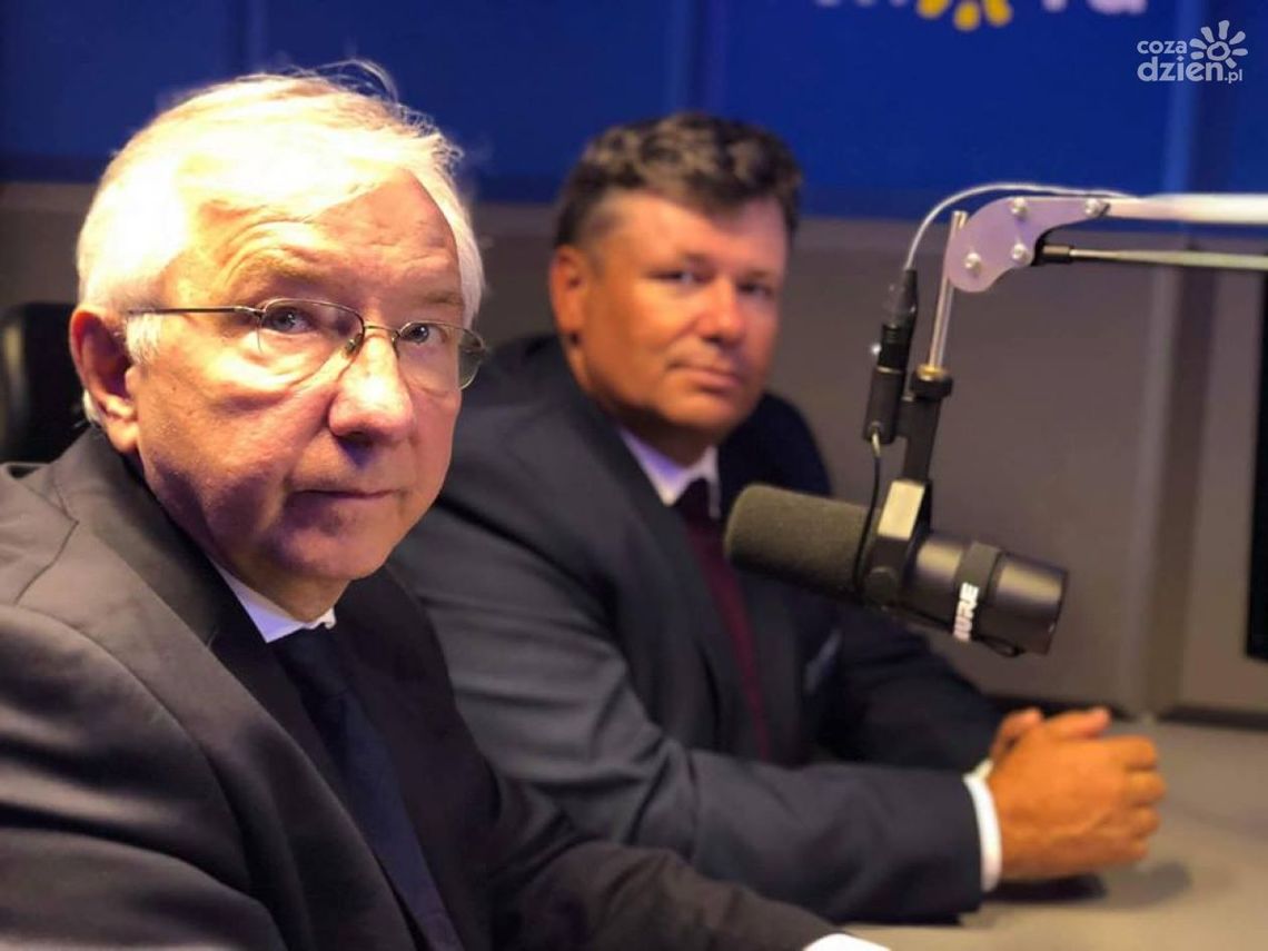 Z. DUDA i K. LIPIEC - o ważnych sprawach na luzie Z. DUDA i K. LIPIEC - o ważnych sprawach na luzie