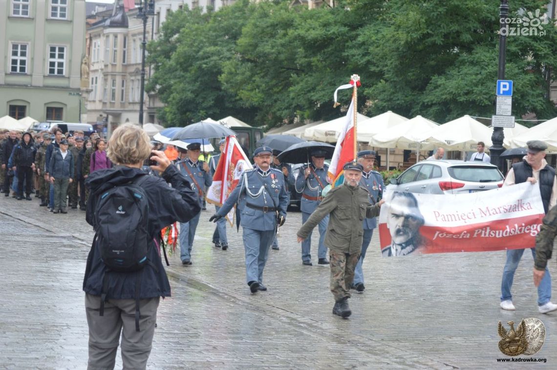 Z Krakowa do Kielc. Rusza Marsz Szlakiem Pierwszej Kompanii Kadrowej Z Krakowa do Kielc. Rusza Marsz Szlakiem Pierwszej Kompanii Kadrowej