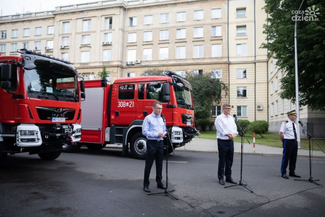 Za wysoką frekwencję w wyborach gminy otrzymają wozy strażackie Za wysoką frekwencję w wyborach gminy otrzymają wozy strażackie