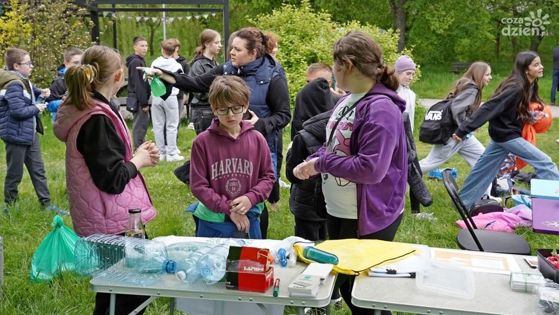 Zaangażowanie uczniów w działania na rzecz środowiska docenione Zaangażowanie uczniów w działania na rzecz środowiska docenione