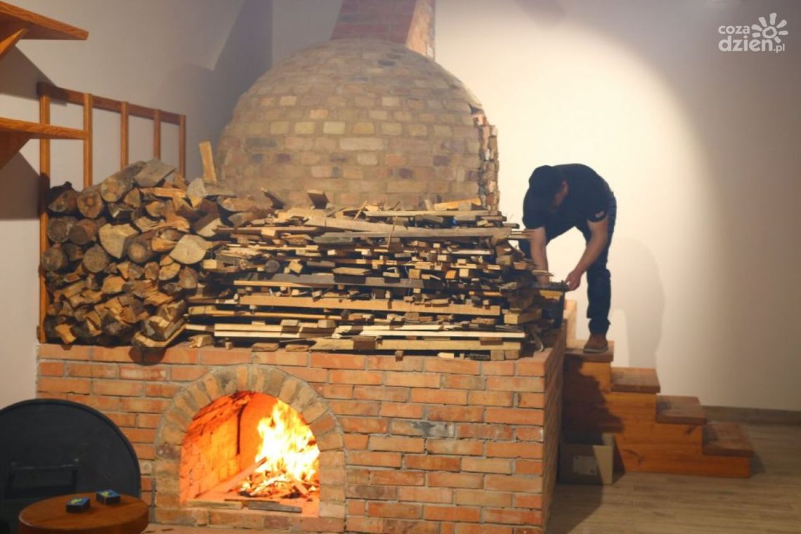 Zapłonął ogień w piecu w Chałupkach Zapłonął ogień w piecu w Chałupkach