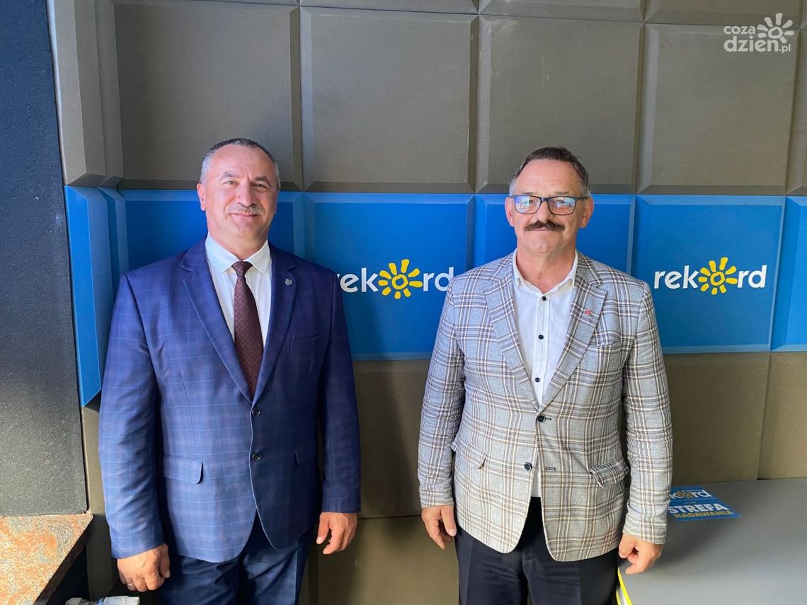 Zapraszamy na gminno-powiatowe dożynki w Siennie Zapraszamy na gminno-powiatowe dożynki w Siennie