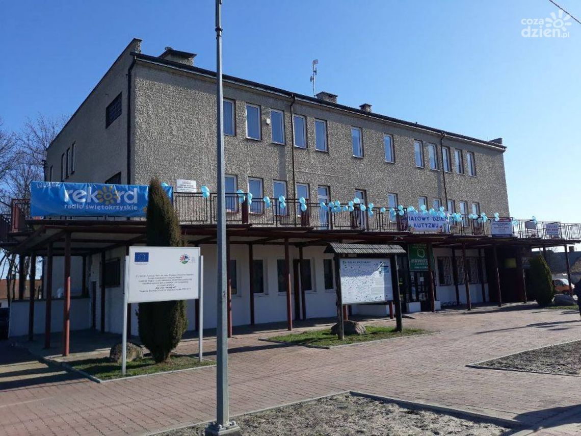 Zaświeć się na niebiesko dla autyzmu