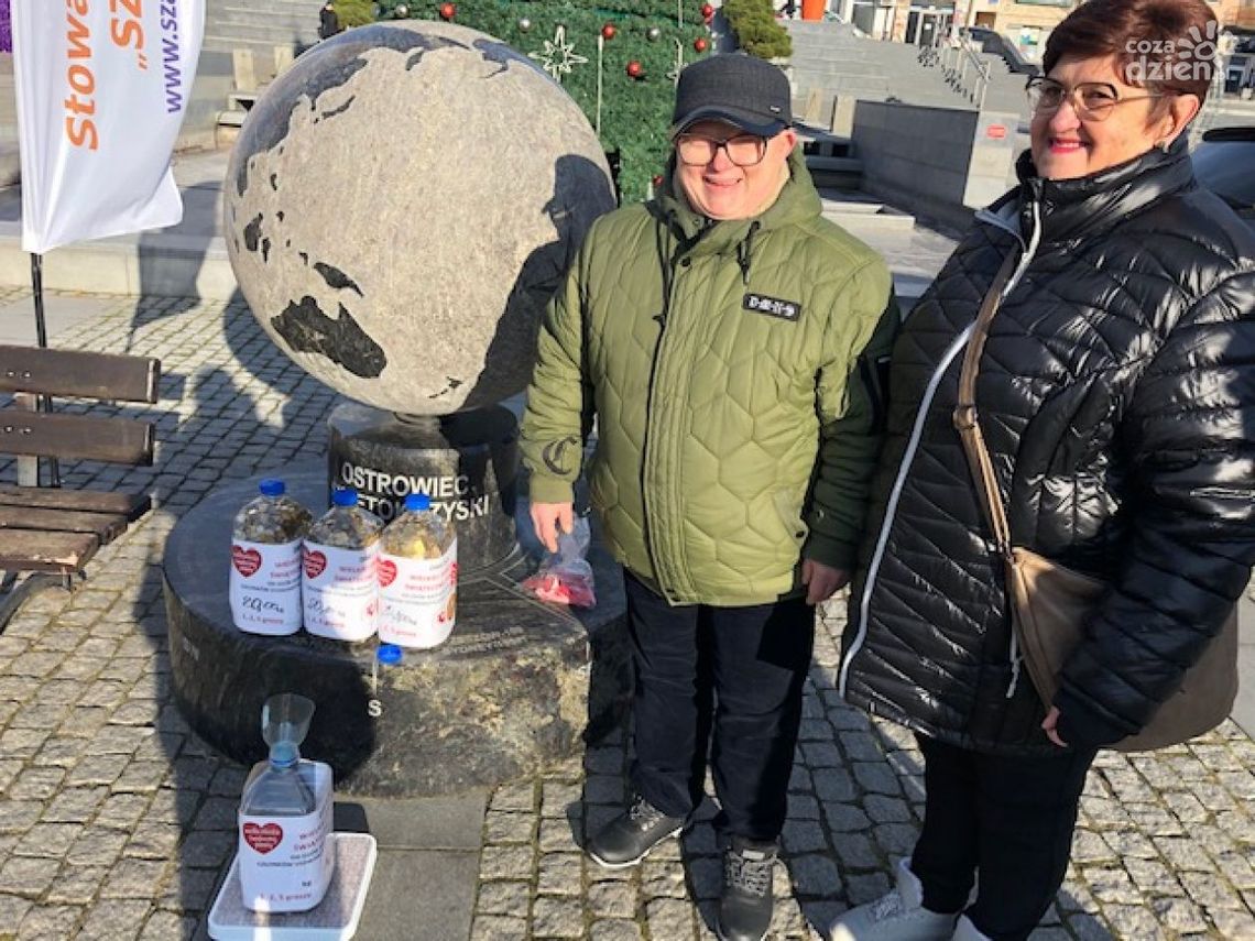 Zbieramy grosiki na kilogramy Zbieramy grosiki na kilogramy