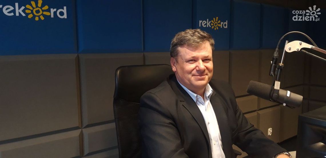 Zbigniew Duda: Wspieramy seniorów Zbigniew Duda: Wspieramy seniorów