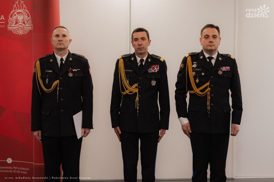 Zdanie obowiązków Świętokrzyskiego Komendanta Wojewódzkie Państwowej Straży Pożarnej Zdanie obowiązków Świętokrzyskiego Komendanta Wojewódzkie Państwowej Straży Pożarnej