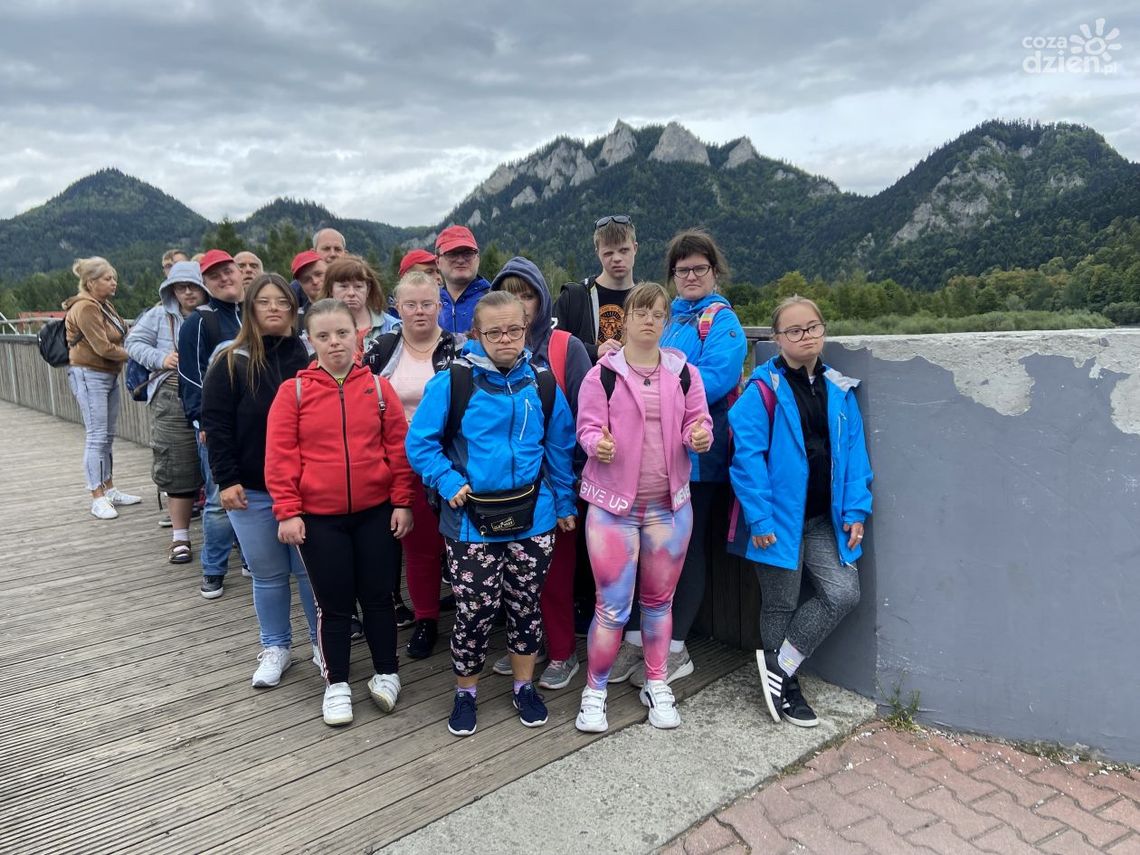 Zespół Inscenizacji Tanecznych "Uśmiech" na warsztatach w Szczawnicy Zespół Inscenizacji Tanecznych "Uśmiech" na warsztatach w Szczawnicy