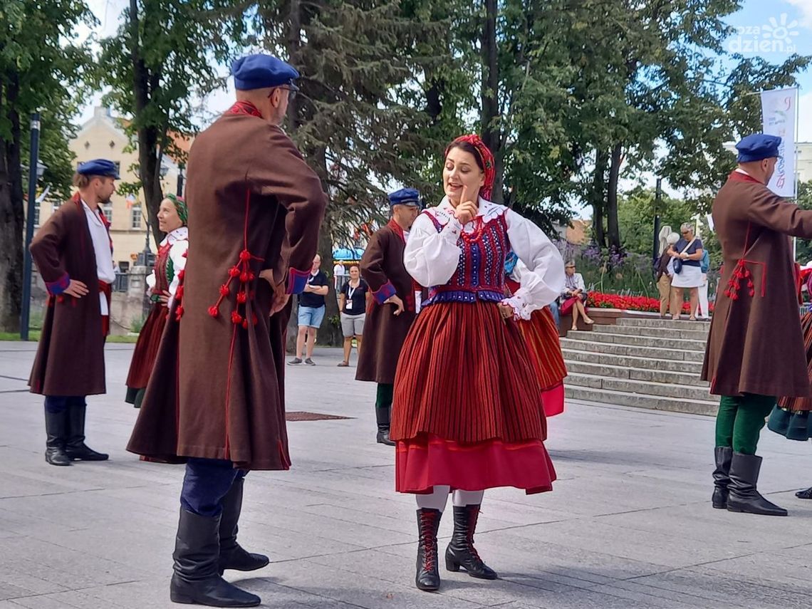 Zespół Pieśni i Tańca "Kielce" wkrótce na niemieckiej scenie Zespół Pieśni i Tańca "Kielce" wkrótce na niemieckiej scenie