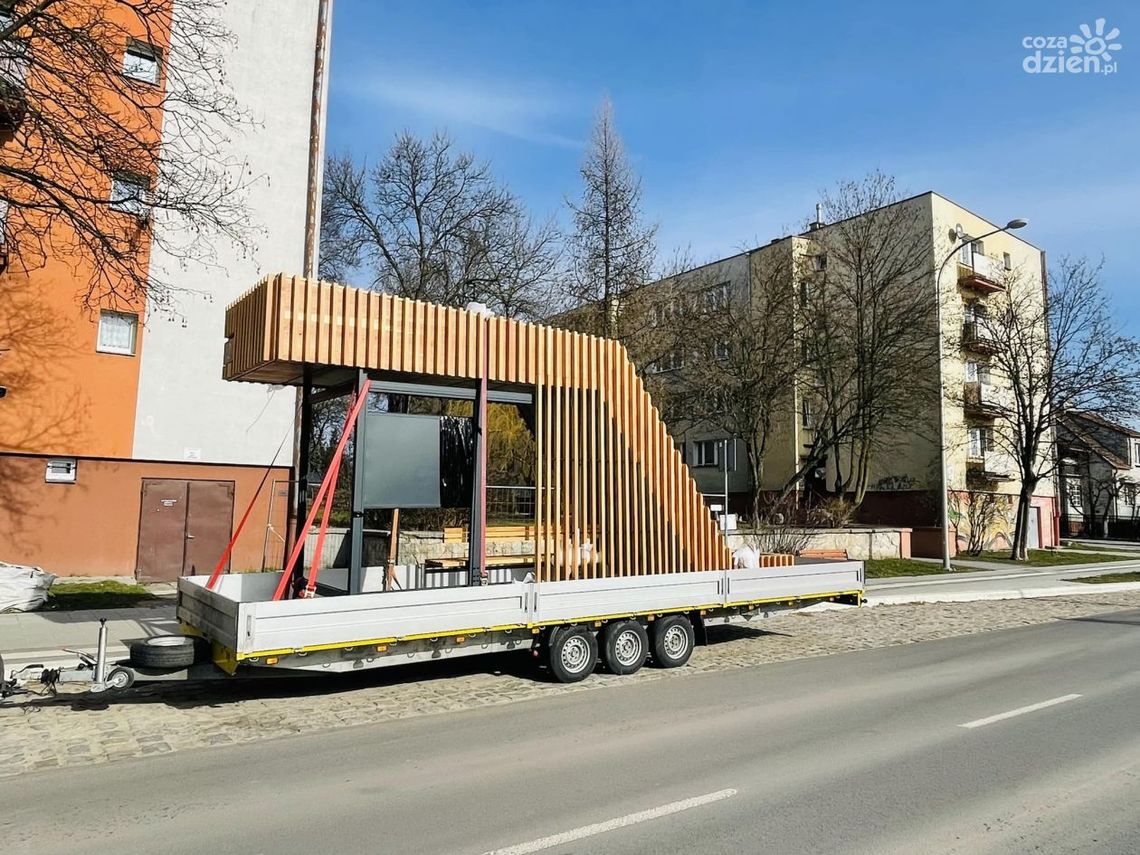 Zielone wiaty przystankowe w Starachowicach Zielone wiaty przystankowe w Starachowicach