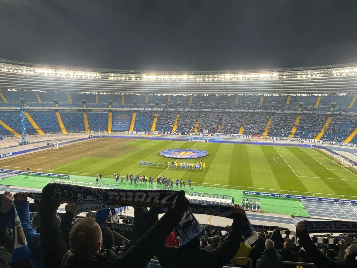 Zmarnowane dwa rzuty karne, gra bez pomysłu- Korona Kielce odpada z Pucharu Polski