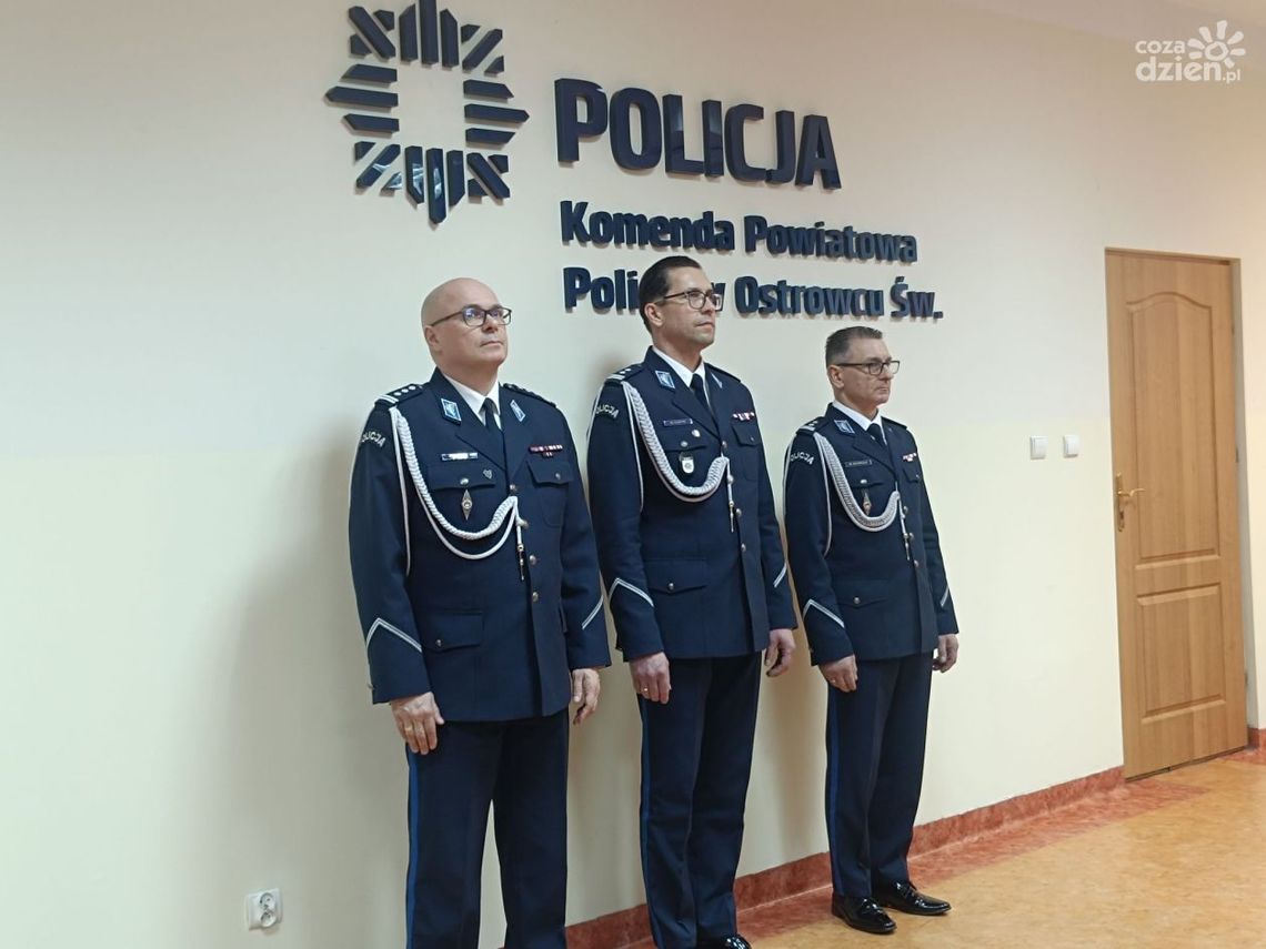 Zmiany szefów policji w Ostrowcu i Opatowie Zmiany szefów policji w Ostrowcu i Opatowie