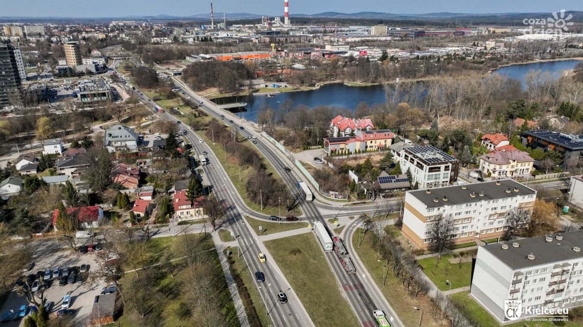 Zmiany w organizacji ruchu w Kielcach od 7 maja. Uwaga na nowe oznakowanie i utrudnienia Zmiany w organizacji ruchu w Kielcach od 7 maja. Uwaga na nowe oznakowanie i utrudnienia