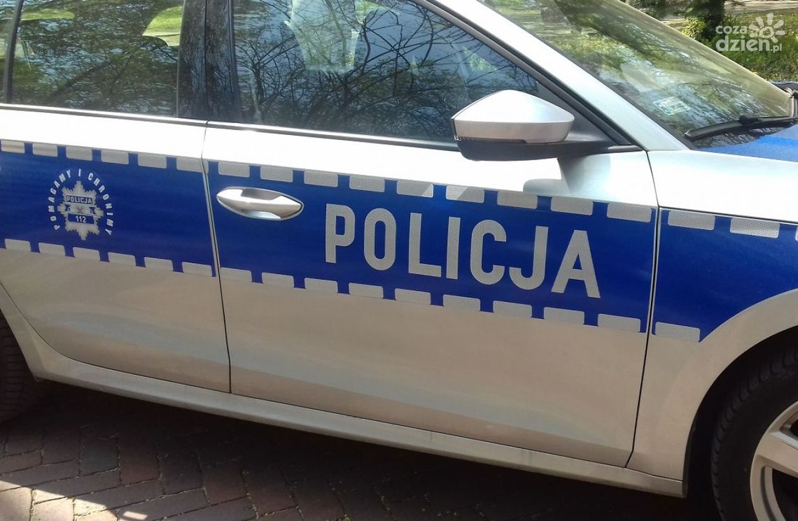 Zniszczył szybę autobusową. Teraz grozi mu 5 lat więzienia