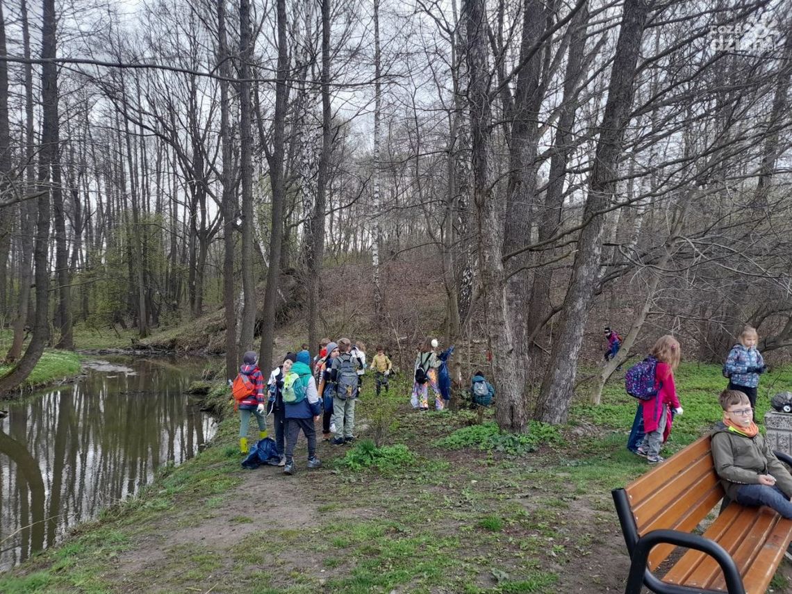 ZS im. J. Verne'a zadbał o czystość wokół Silnicy i Zalewu Kieleckiego
