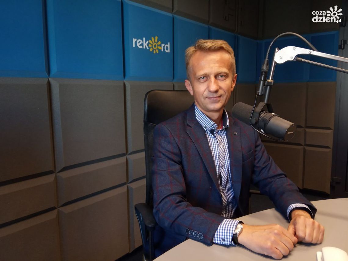 ZUS: Orzeczenia lekarskie w okresie epidemii zachowują ważność
ZUS: Orzeczenia lekarskie w okresie epidemii zachowują ważność