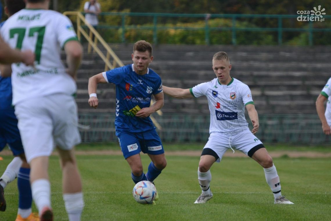 Zwycięski marsz Staru zatrzymany Zwycięski marsz Staru zatrzymany